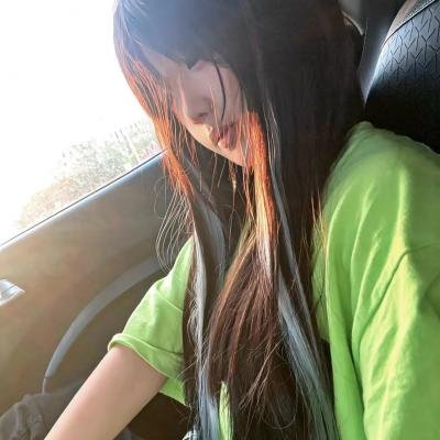 宝贝女孩海报