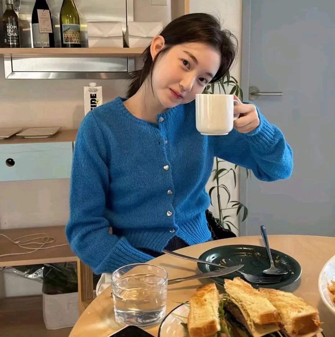 绽放的许开心海报